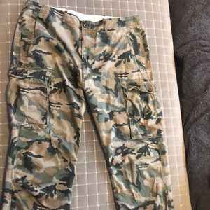 Levis camouflage cargo pants